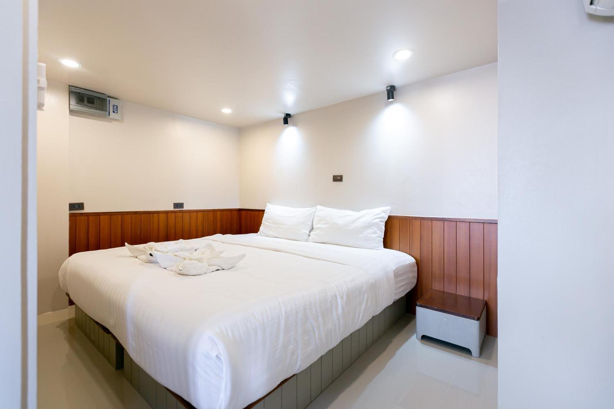A Room Bangkok Sathorn Dış mekan fotoğraf
