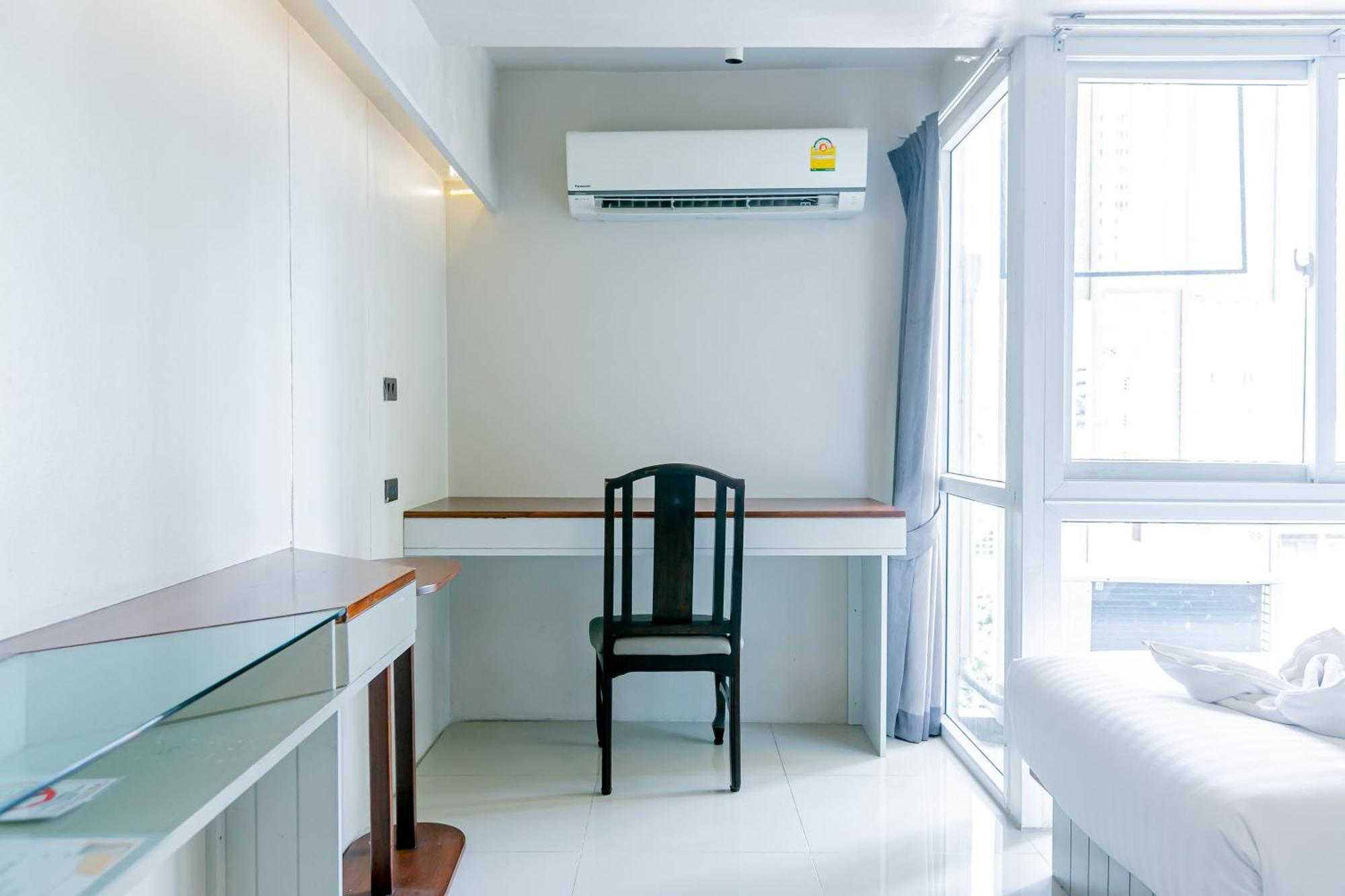 A Room Bangkok Sathorn Dış mekan fotoğraf
