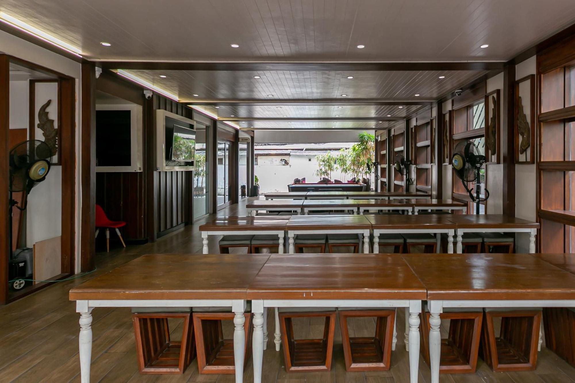 A Room Bangkok Sathorn Dış mekan fotoğraf